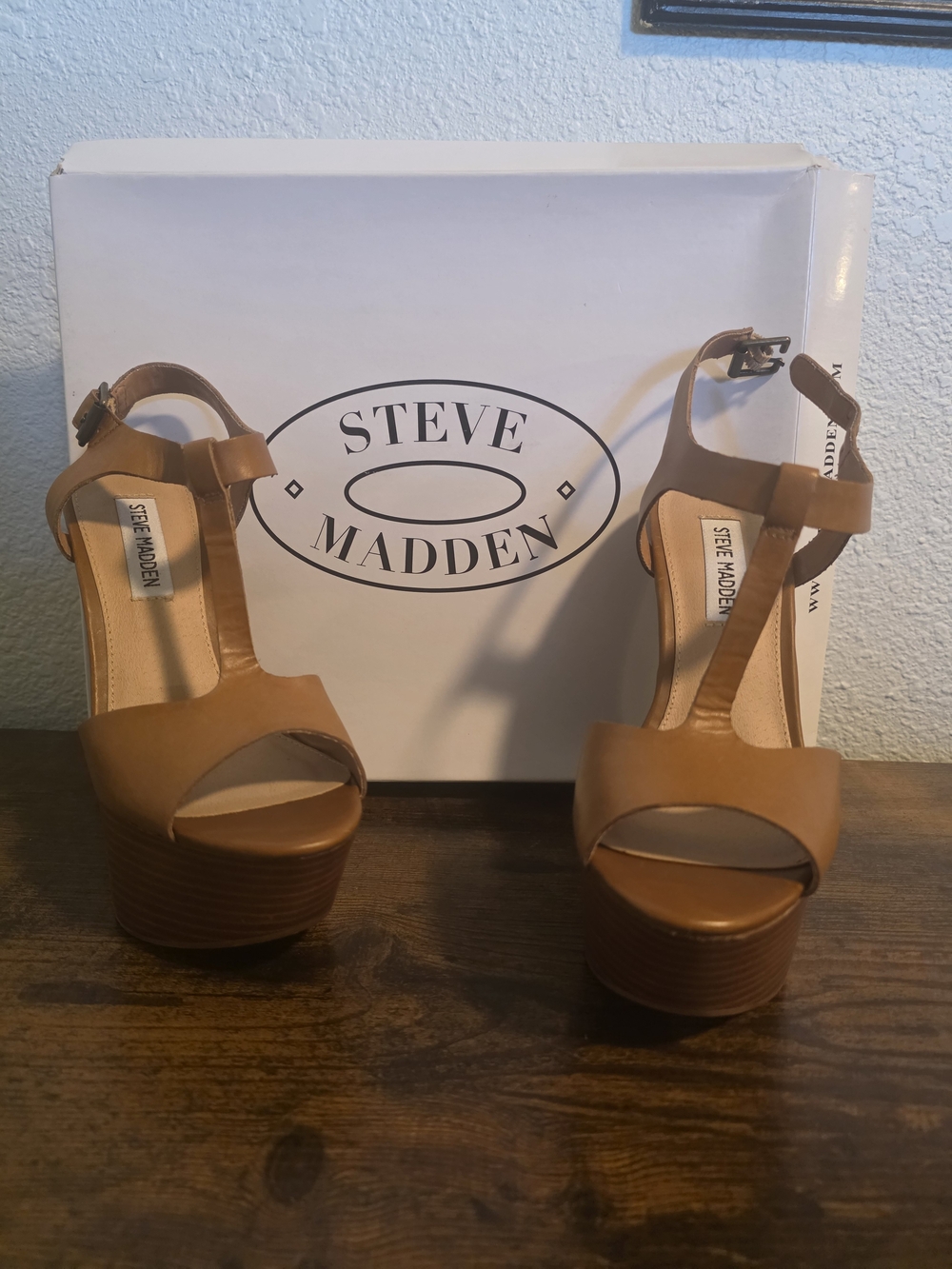 Steve Madden Tan Platform T-Strap Wedge Sandals